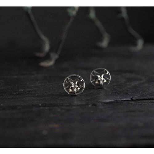 Vintage Devil Satan Sheeps Head Stud Earrings for Gothic Style Motorcycle Party Men Womens Punk Earrings Popular Biker Jewelry