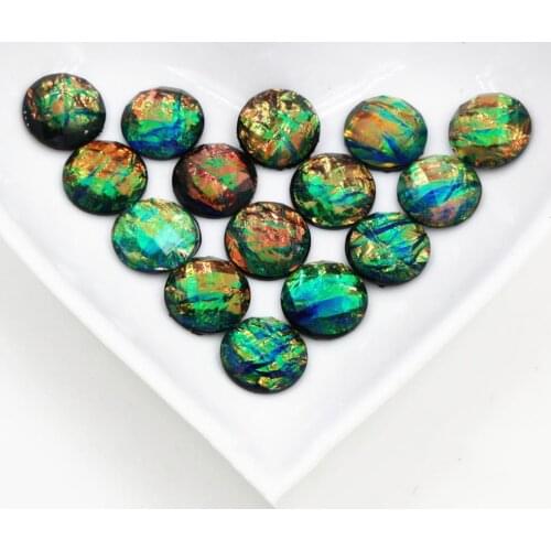 New Fashion 40pcs 12mm Green Color Tangent plane Built-in metal foil Flat back Resin Cabochons Cameo Z5-21