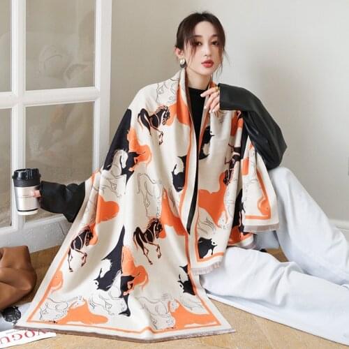 2021 Design Horse Print Blanket Thick Shawl Winter Warm Scarves Lady Elegant Foulard Female Luxury Cashmere Scarf Women Pashmina