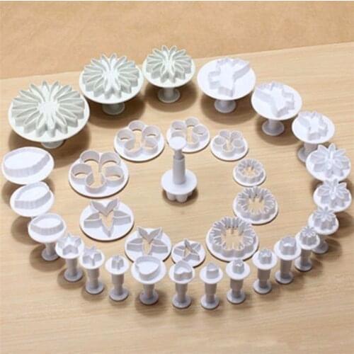 33Pcs/Set Plunger Fondant Baking Cutters Chocolate Mould Clay Mold Cake Tools Cookie Mold Biscuit Mould DIY Craft 3D