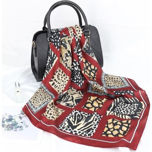 Hijab Scarf New Women Silk Square Scarf Shawl Luxury Brand Winter Scarves Kerchief Spring Female Fall Head Scarfs FJ191