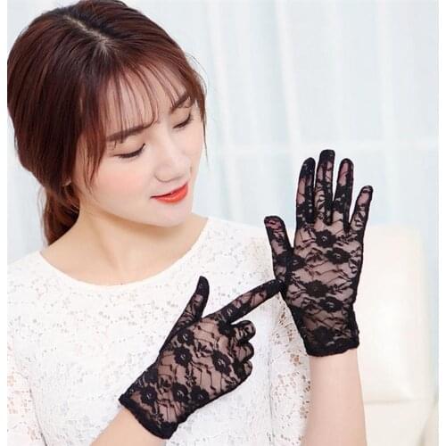 Summer Short Lace Gloves UV Protection Full Finger Gloves Outdoor Driving Gloves Black Wedding Gloves for Wedding Accessories
