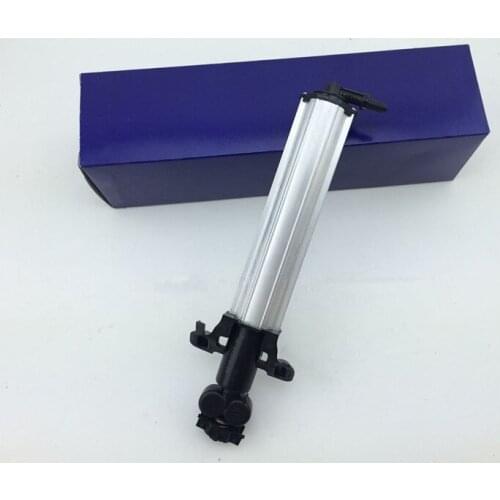 Headlight cleaning nozzle for 2011-2013 S60 V60 front bumper cleaning Water spray spout