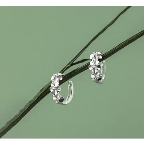 MIQIAO Women Jewelry 2020 New 925 Sterling Silver Simple Flower Hoop Earrings Buckle Female Sweet Fashion Creative Design Wild