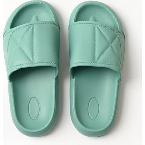 Slippers Men Slides Indoor Massage Slipper Man Home Shoes Non-slip Zapatos Hombre Beach Women Couple Flip Flops