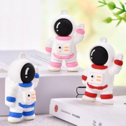 Astronaut Soft Plastic Cartoon Doll Dripping Plastic Keychain Home Decoration Accessories Small Hanging Jewelry Mini Figurine