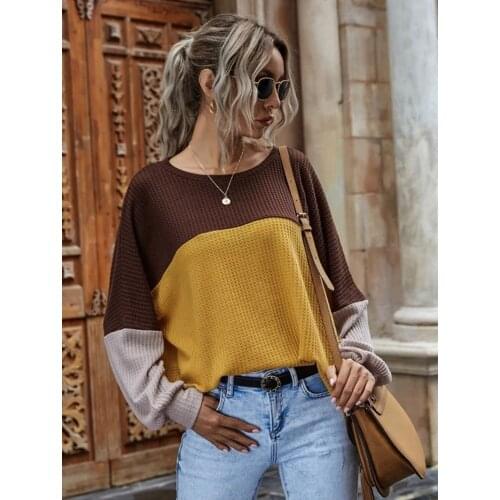 2021 European and American new style hot product contrast stitching waffle long-sleeved casual top women