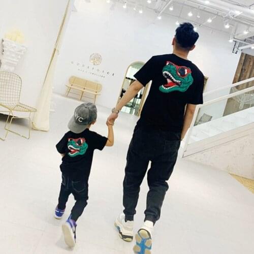 Family Look Dinosaur T Shirts Bodysuit Summer Family Matching Clothes Mom & Dad & Son & Daughter Cartoon Outfits madre e hija