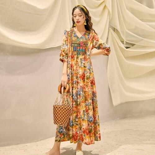 Summer new dress Thailand national style retro Nepali print dress Bohemian travel embroidery beach holiday long style dress
