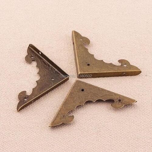 10pcs/lot Vintage Antique Color 40*40*55mm Book Scrapbook Album Corner Protector Notebook Menus Corner Decorative Protector