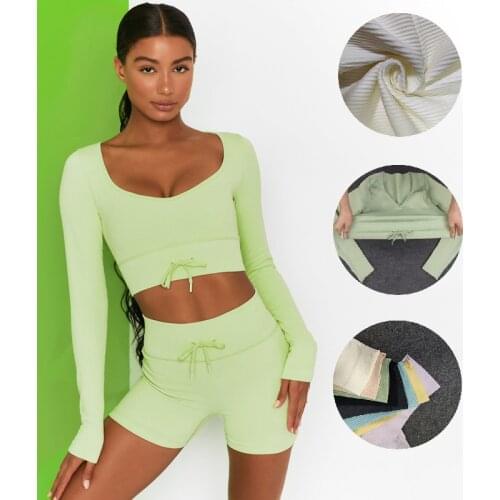 High Waist Seamless Yoga Sets Breathable Elastic Fitness Sets Low Cut Yoga T-shirts Bubble Butt Shorts Gym Outfit Slim Sportswea