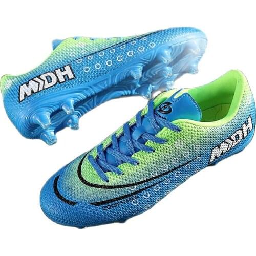 High Quality Big Size Men Women Soccer Shoes Sneakers Cleats Male Football Shoes Rubber Boys Girls Outdoor Trainers Foot Ball