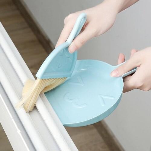 Mini Desktop Brooms and Dustpan Set Handle Hanging Household Brush Combination Plastic Household Cleaning Accessories