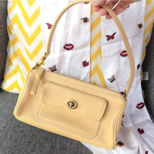 New Autumn Cream Yellow Underarm Bag Luxury Brand Women Pu Leather Baguette Handbags Lady Trend Shoulder Bags Bolsa de hombro