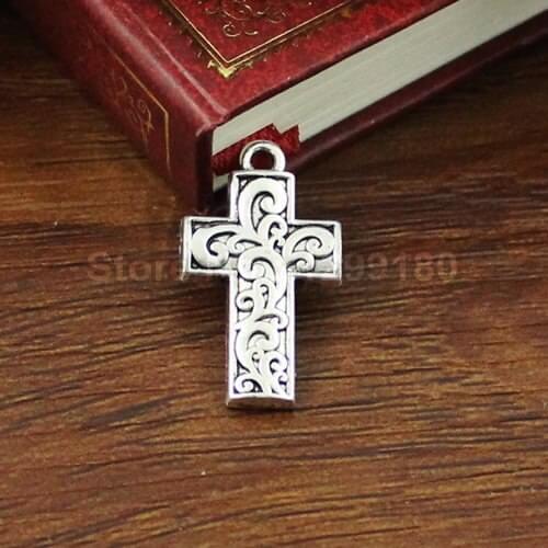 50pcs/lot Metal Zinc Alloy Silver Tone Cross Charm Pendant For Necklace DIY Jewelry Making Accessories 25x14mm (K01626)