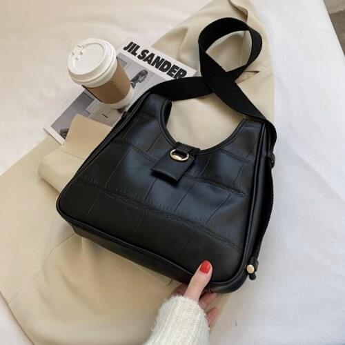2020 winter new fashion shoulder bag ladies casual simple shoulder bag pure color PU texture female bag luxury lady bag