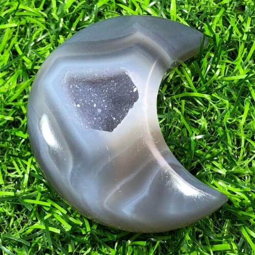 2''+Natural agate geode quartz crystal hand Carved moon reiki Healing.1pc