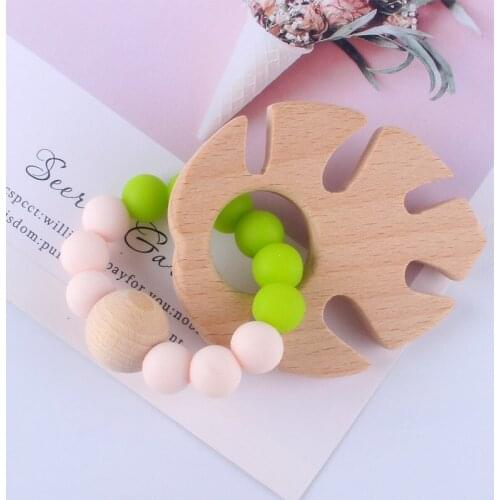 Baby Teether Beech Wooden Teething Toy BPA Free Silicone Teething Bracelet Leaf Shape Wooden Molar Product For Infant Baby Item