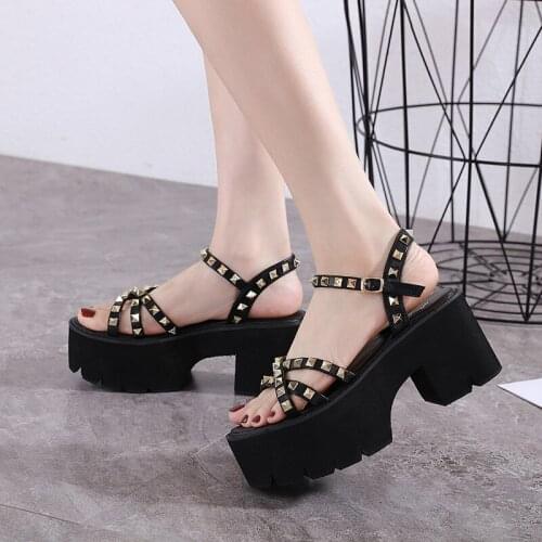 Open Toe Sexy Exquisite Rivets Elegant Solid Color Ladies High Heels Summer European And American Roman Sandals Large Size 35-42