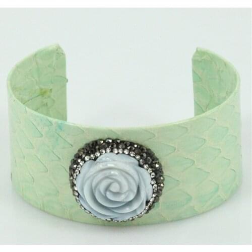 Cute Style Women Attractive Snake Leather Bangle Fashion Women Skin Bangle Charm Bracelet for Jewelry