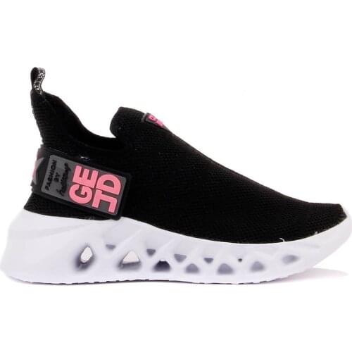 Moxee-Black Color Step-in Women Sneaker
