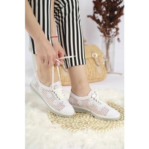 Flr Zaire Braided Lacing Mild Detailed Base Women 'S Sneaker