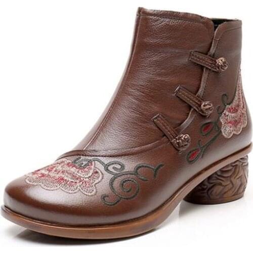 ZXRYXGS New Classic Retro Embroidery Top Cowhide Leather Shoes Autumn Fashion Boots Warm Winter Boots Women Boots Large Size