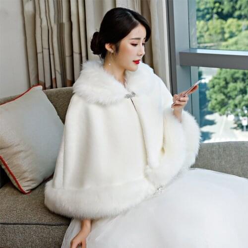 Ivory Faux Fur Wedding Wraps Warm Bridal Bolero Mariage In Stock Hot Bride Jackets / Shaw Wedding Accessories