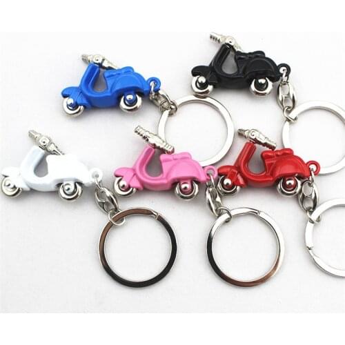 Fashion Keychain Stylish 3D Motorcycle Scooter Car Key Chains Keyfob Classic Electric Cars Keyring Pendant Unisex Gift