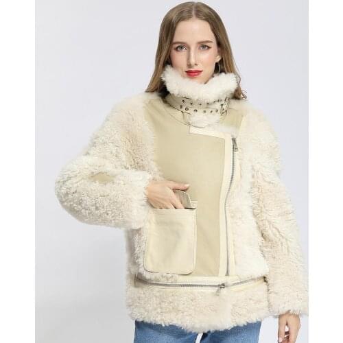 Real Shearing Sheep Fur Coats Genuine Wool Soft Fashion Jackets Winter Patch Pocket Warm Outerwear