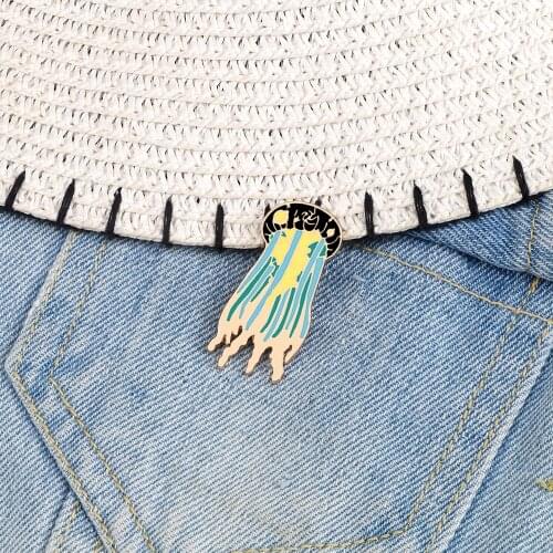 Cartoon Jellyfish Enamel Brooches Cute Ocean Animal Badges Metal Buckles Pins Jackets Denim Lapel Jewelry Gifts For Friends Kids