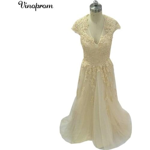 Vintage Lace Wedding Dresses Champagne V-Neck Ruffles Bridal Gown Cap Sleeve Deep V neck Layered Lace Bridal Gowns