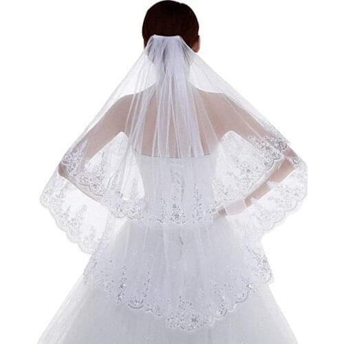 Sexy Gathered Womens Sequins Edge Bride Wedding Veil Fingertip Length Two-Tier/2T Lace Bridal Veil Hair Accessories Tulle Veil