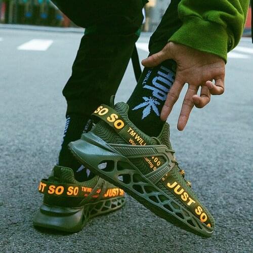 Mens Sneakers Mesh Breathable Big Size Sneakers Women Summer 2021 High Quality Platform Casual Light Soft Fashion Couple Shoes