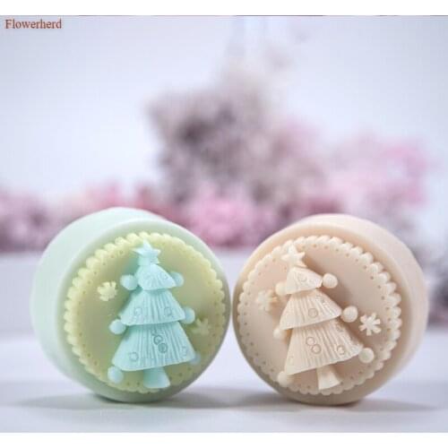 Round Soap Making Supplies Christmas Tree Fondant Cake Handmade Silicone Mold DIY Soap Silicone Mold Cake Decors Bathroom Tool