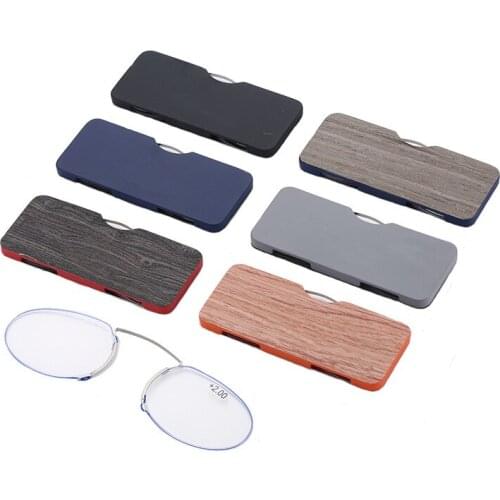 New clip nose presbyopia simple frameless shredded fish Light Mini presbyopia card type clip nose reading portable reader