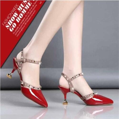 Womens pumps sexy ladies pointed toe fashion high heels studded shoes Stiletto rivet High-heeled sandals shoes large size
