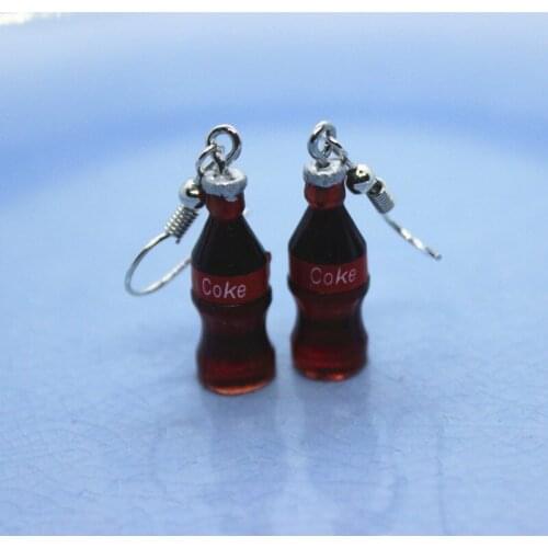 Funny Simulation Mini Coke Resin Drop Earrings Womens Fashion Creative Ear Jewelry Gifts Prom Party Personality Accessories