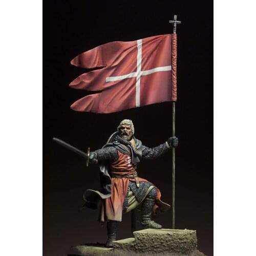 Resin Figure 1/24 ancient stand warrior man Model Unassambled Unpainted Figure Building Kit