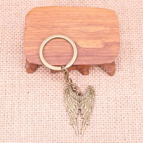 20pcs New Fashion Keychain 39x24mm angel wings Pendants DIY Men Jewelry Car Key Chain Ring Holder Souvenir For Gift
