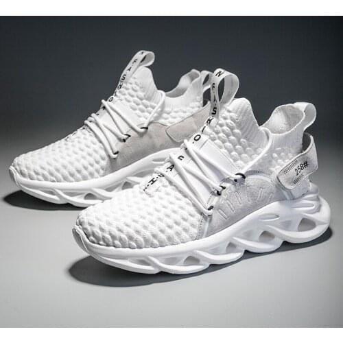 2020 Spring Autumn New Flying Woven Mens Shoes Korean Version of The Trend of Sports Leisure Running Breathable Large Size