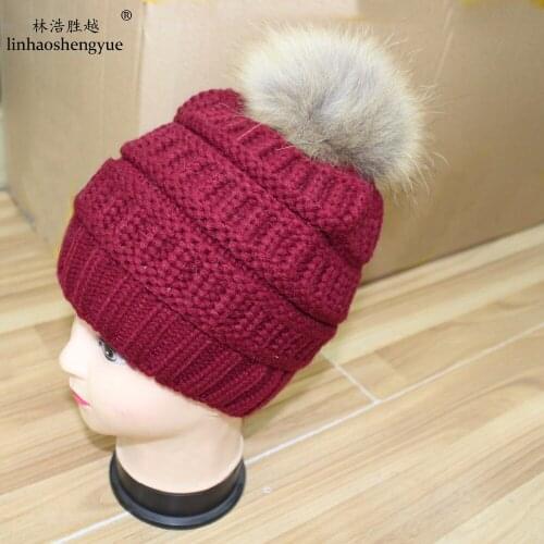 LinHaoshengyue Fashion Warm High Quality Knitted Hat with Real Raccoon Fur Ball Freeshipping