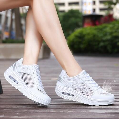 Tenis Feminino 2019 New High Quality Women Tennis Shoes Brand Sneaker Fitness Lady Gym Jogging Training Shoes Tenis De Mujer 2