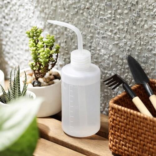 250/500ml Squeeze Watering Device Semi-transparent Plastic Watering Bottle Flower Wash Bottle Garden Plant Irrigation Tool
