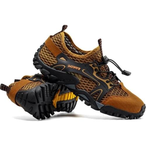 Fishing shoes Men Beach Summer Outdoor Wading Shoes