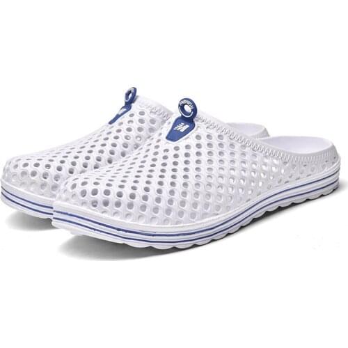 2021 Womens Casual Clogs Breathable Beach Sandals Valentine Slippers Summer Slip On Mens Flip Flops Shoes Home Shoes For Unisex