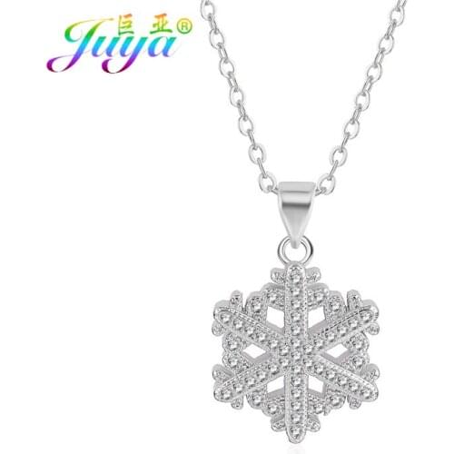 Fashion Snowflake Charm Micro Pave Zircon Jewelry Snow Pendant Necklace For Women Christmas Gift Chain Sweater Chocker