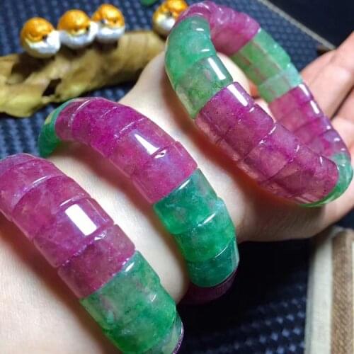 Natural red and green strawberry crystal hand row natural strawberry crystal bracelet hand female strawberry crystal bracelet s