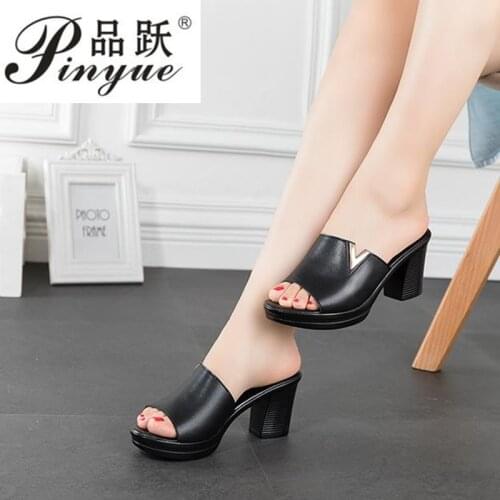 New Summer women slippers genuine leather Thick Soled flip flops shoes Women Wedges Slippers black white slides sandals