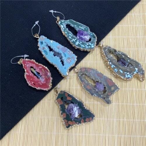 Irregular Shape Resin Crystal Pendant Fashion Accessories for DIY Jewelry Making Necklace and Bracelet Size 20x60-30x70mm